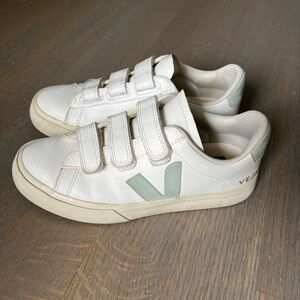 Veja White and Green Women's Sneakers